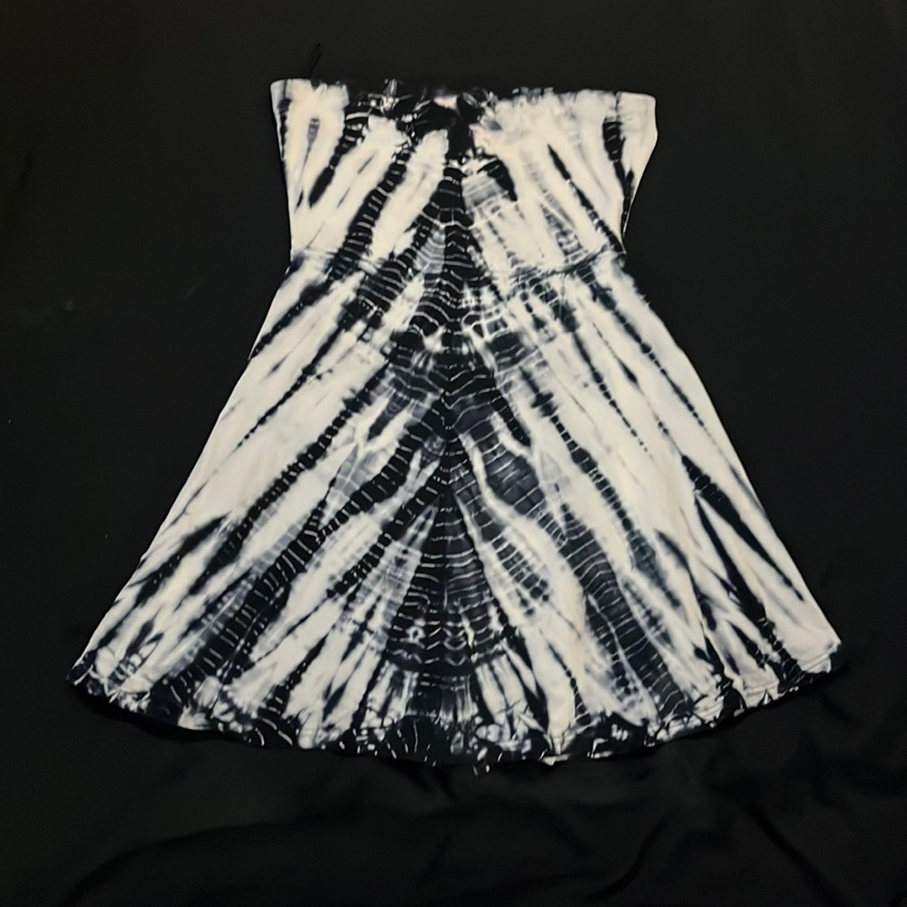 Express tie dyed strapless dress